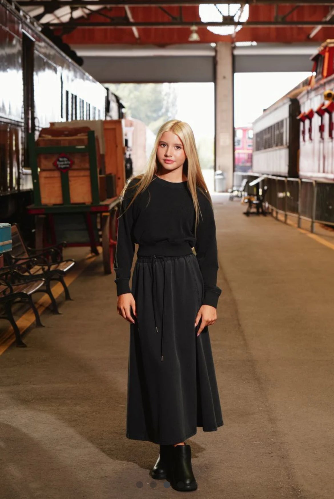 Fia distressed black skirt FW25