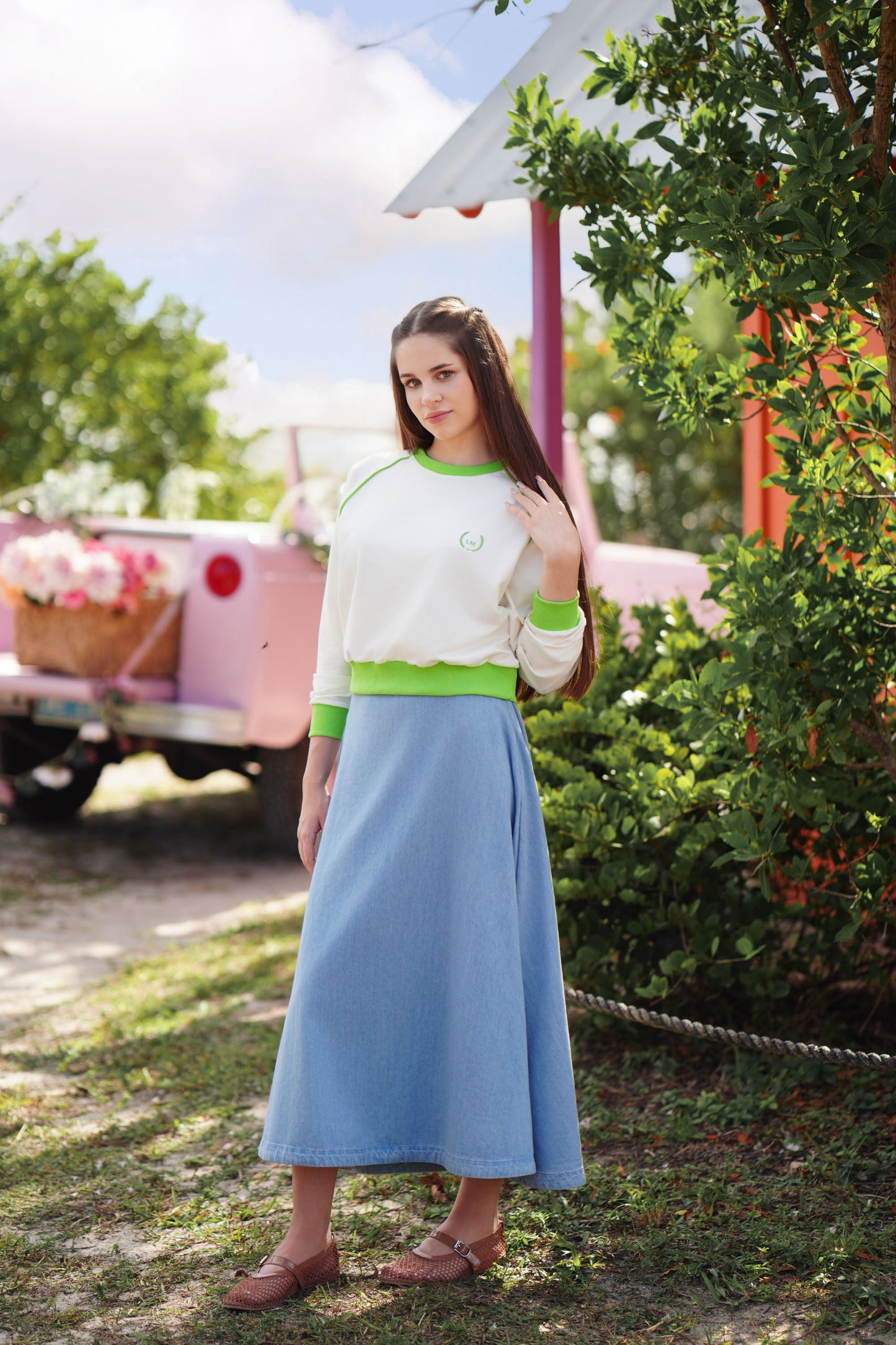 Wren logo lime sweatshirt SS25