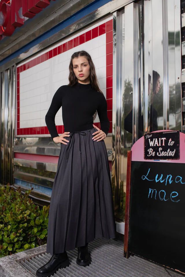 Ola pleated charcoal skirt FW26