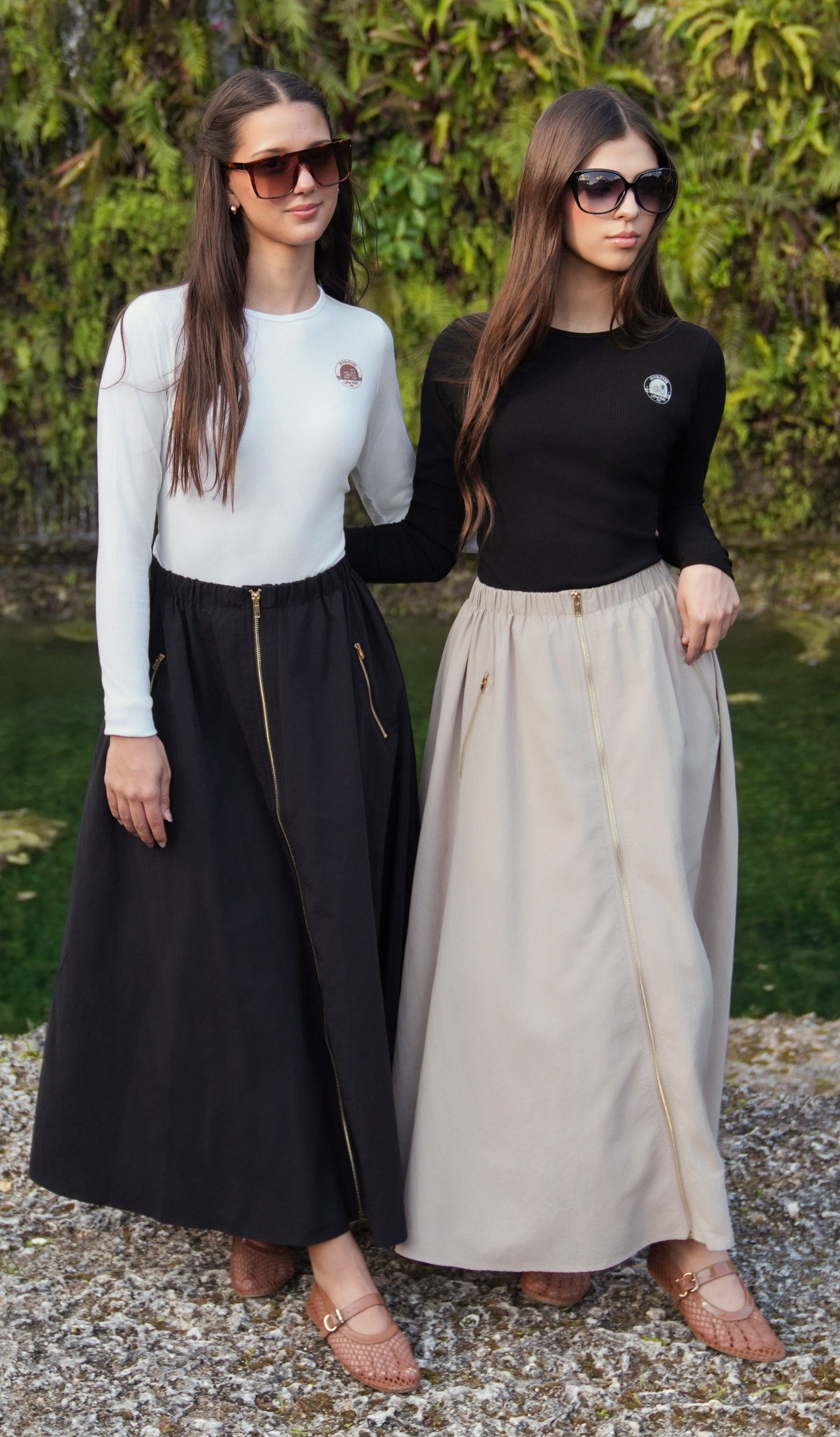 Kim black zipper skirt SS26