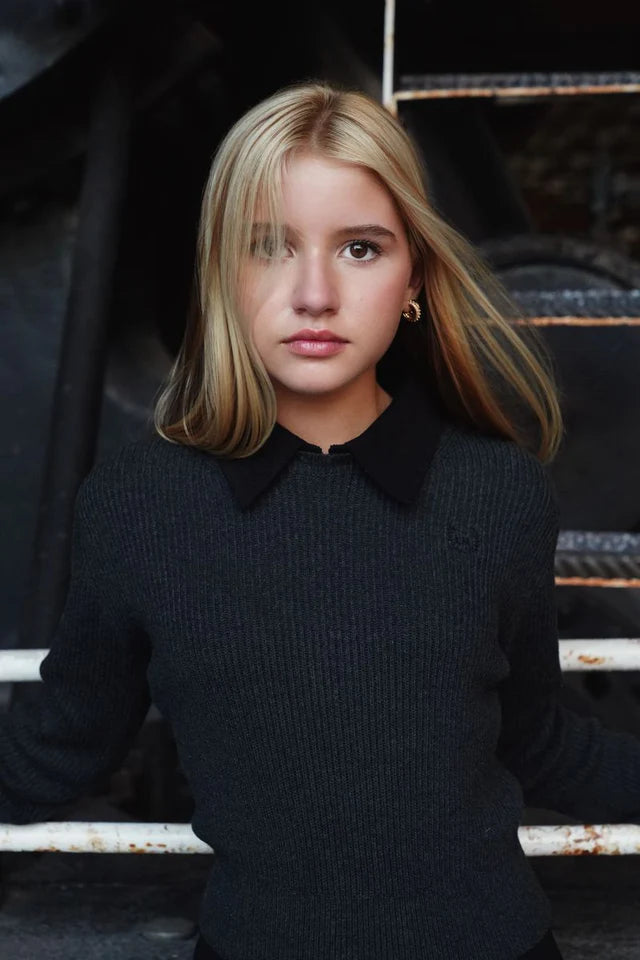 Cleo removable collar charcoal sweater FW25
